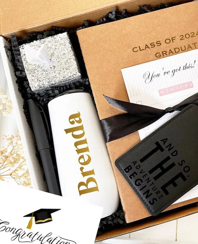 Personalized graduation gifts for friends